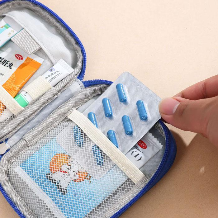 お薬ケース おくすり お薬 ポーチ 携帯 小さい 旅行 常備薬 救急 通院 衛生用品 持ち歩き 小物入れ 収納 【ランキング受賞】 | ブランド登録なし | 09