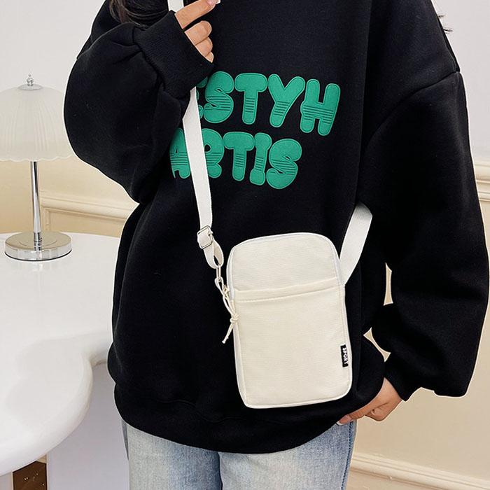 ミニショルダーバッグ レディース スポーティー 軽い 斜めがけ  サコッシュ 軽量 シンプル カジュアル おしゃれ | ブランド登録なし | 06