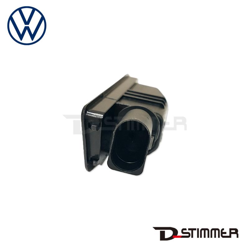 フォルクスワーゲン（Volkswagen） 純正品 ライセンスランプ 1K8943021