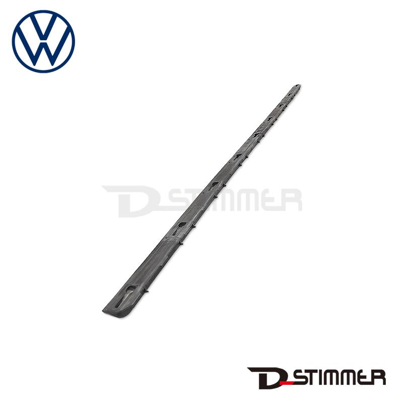 フォルクスワーゲン Volkswagen 純正品 サイドステップブラケット左側 