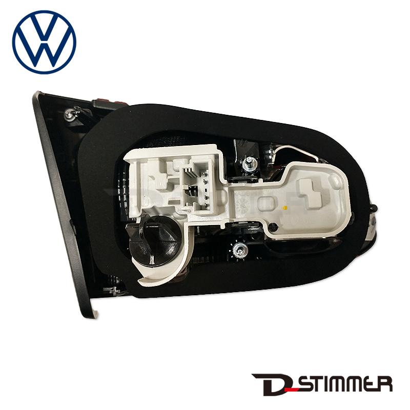 フォルクスワーゲン（Volkswagen） 純正品 テールランプIN 右側