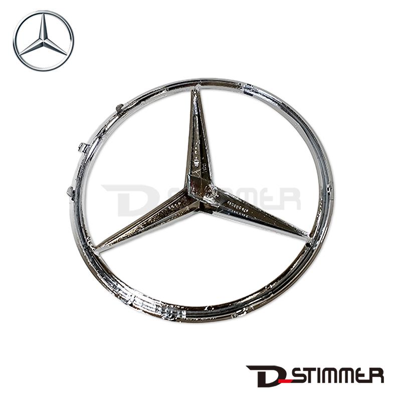 Mercedes-Benz メルセデス・ベンツ 純正品 フロントエンブレム 1638880086の画像