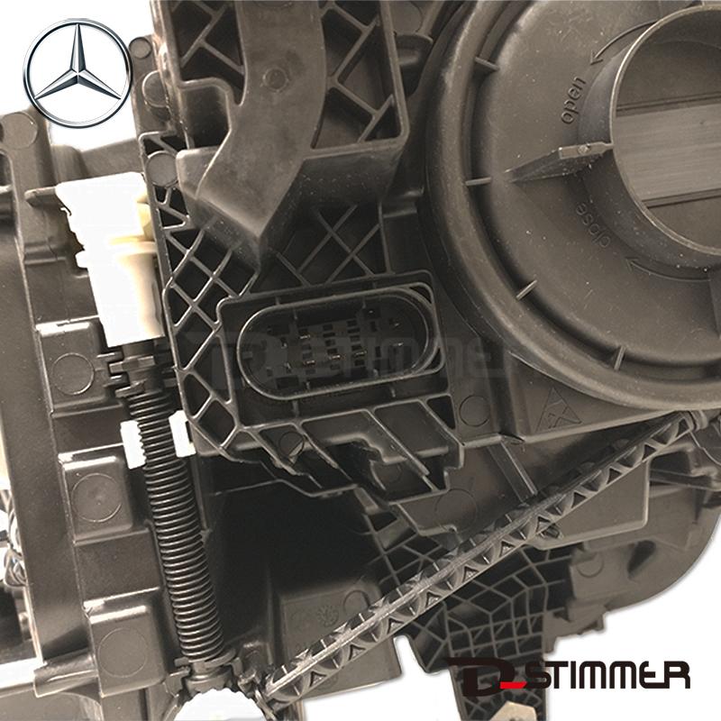 Mercedes-Benz（メルセデス・ベンツ） 純正品 ヘッドランプ右側