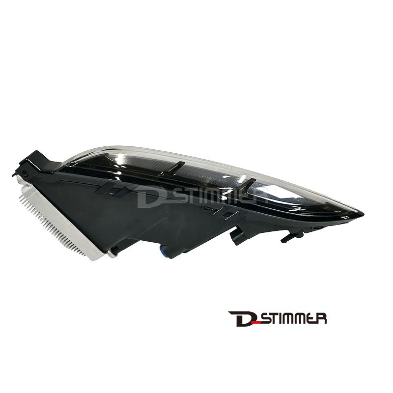 PORSCHE（ポルシェ） 純正品 フラッシャーランプ左側 95B953081E