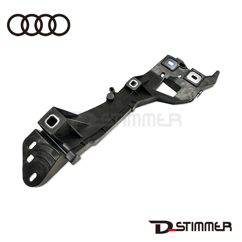 Audi（アウディ） 純正品 ヘッドランプブラケット右側 81A805608C
