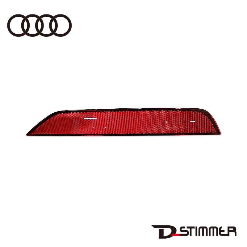 Audi（アウディ） 純正品 リアリフレクター右側 81A945106 : 輸入車
