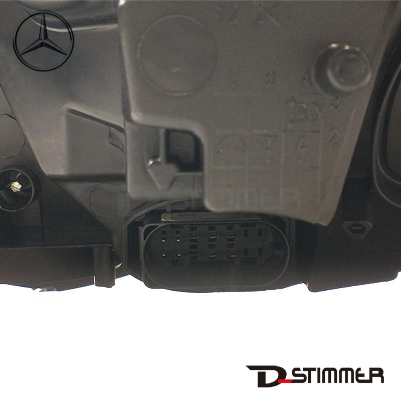 Mercedes-Benz メルセデス・ベンツ ヘッドランプRH 純正 1668201059. OEナンバー 1668201059 [ ポイント利用 ]