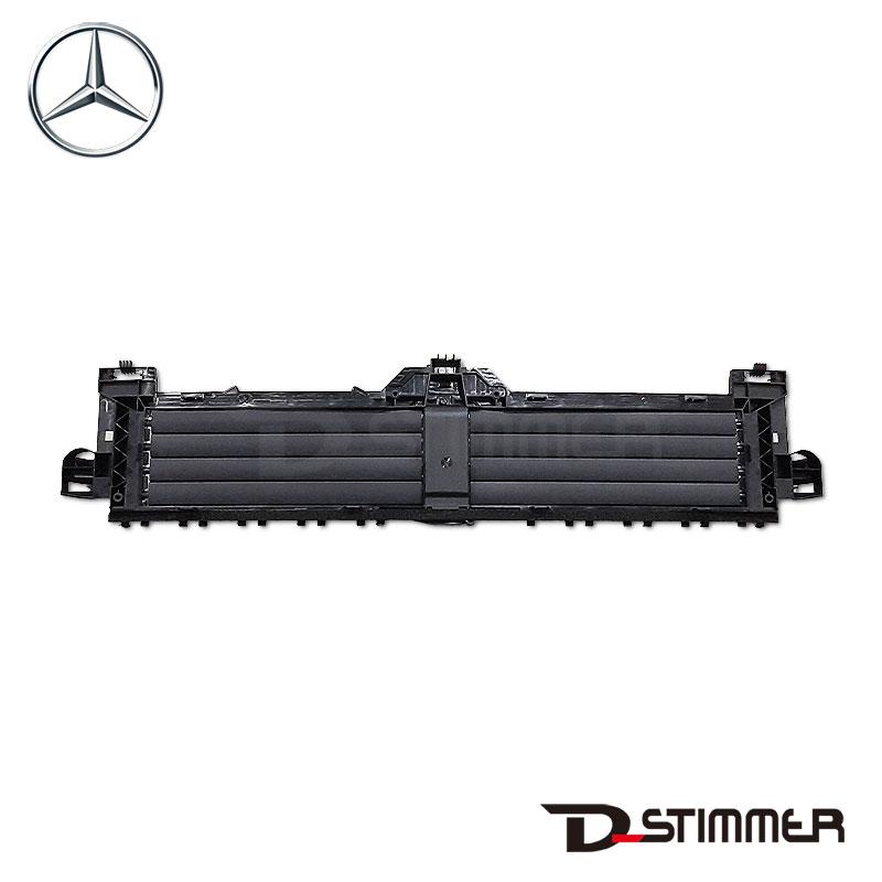 Mercedes-Benz（メルセデス・ベンツ） 純正品 ラジエターグリルベース