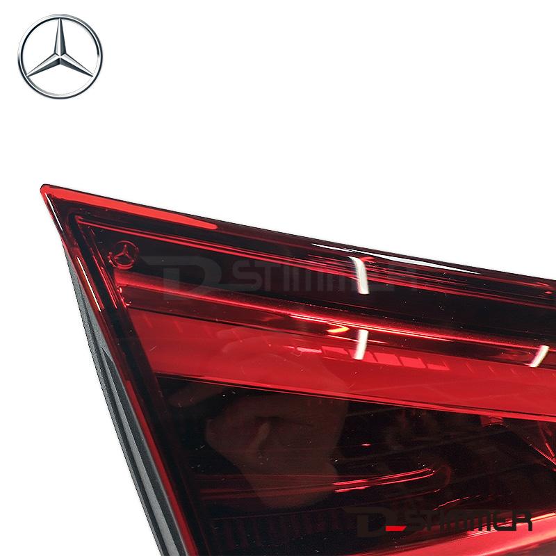 Mercedes-Benz（メルセデス・ベンツ） 純正品 テールランプ IN 左側