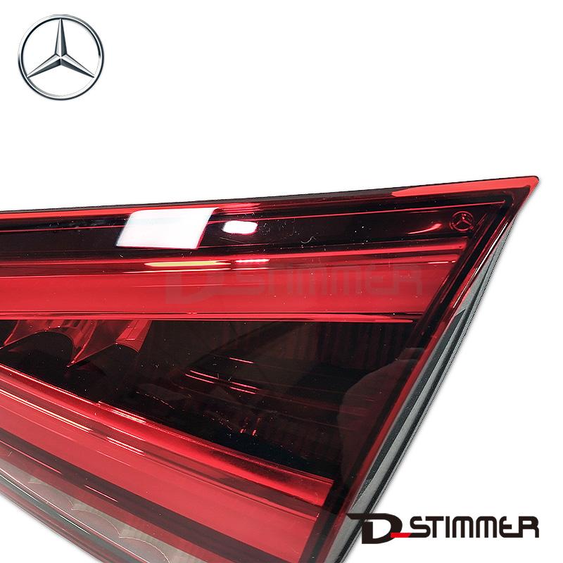 Mercedes-Benz（メルセデス・ベンツ） 純正品 テールランプ IN RH 右側