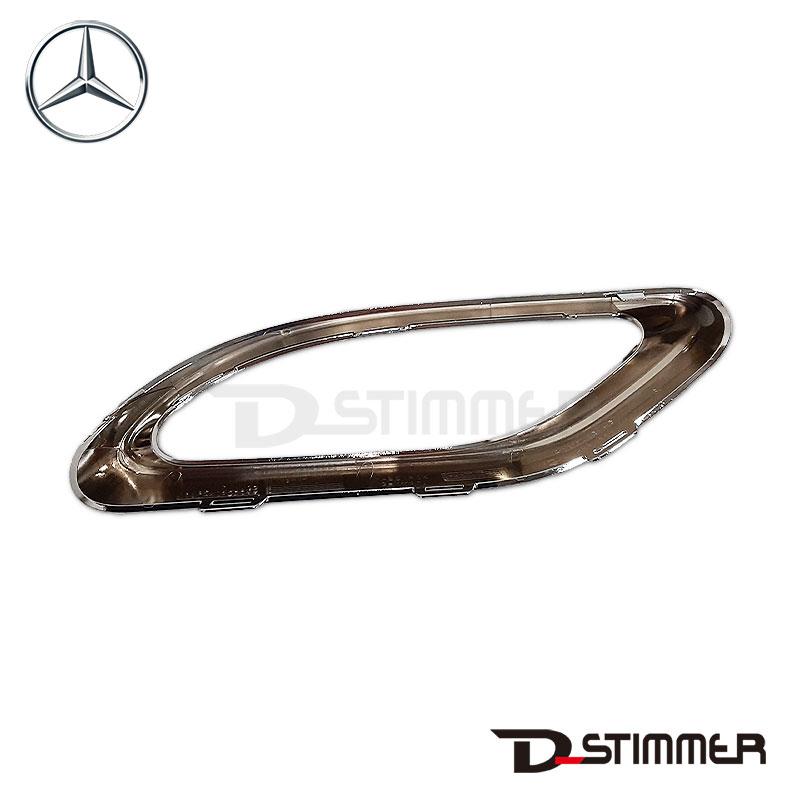 Mercedes-Benz（メルセデス・ベンツ） 純正品 リアバンパーメッキ