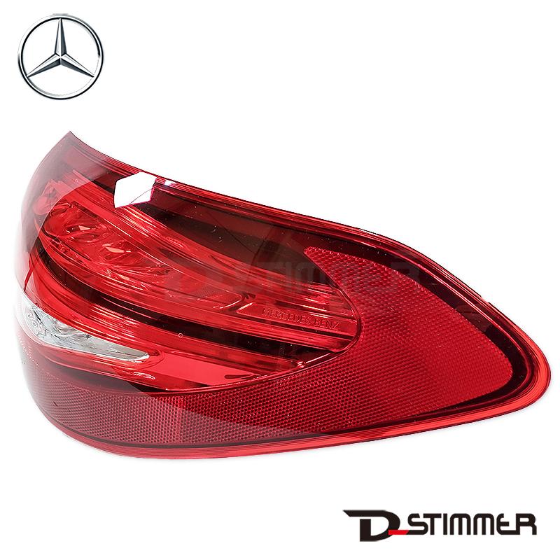 Mercedes-Benz（メルセデス・ベンツ） テールランプRH 純正 2059060303
