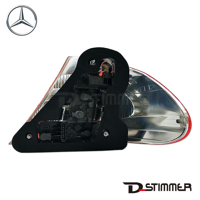 Mercedes-Benz（メルセデス・ベンツ） 純正品 テールランプ左側