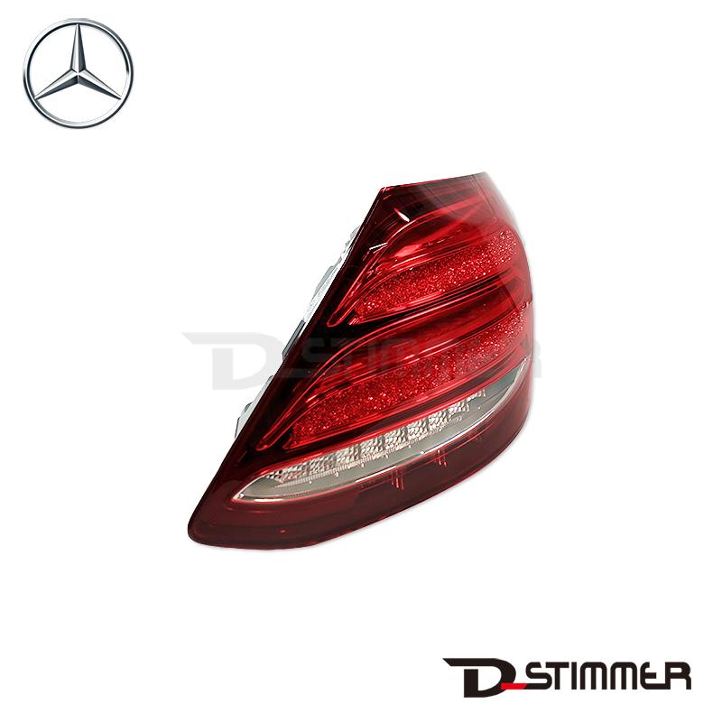 Mercedes-Benz（メルセデス・ベンツ） テールランプOUT RH 純正