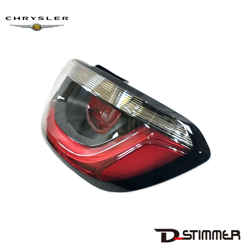 クライスラー CHRYSLER 純正品 テールランプOUT 右側 68458908AA