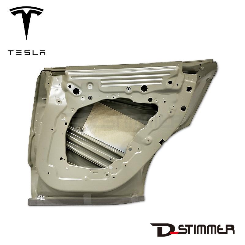 Tesla テスラ 純正品 リアドア 右側用 モデルY 1641704-ED-Aの画像