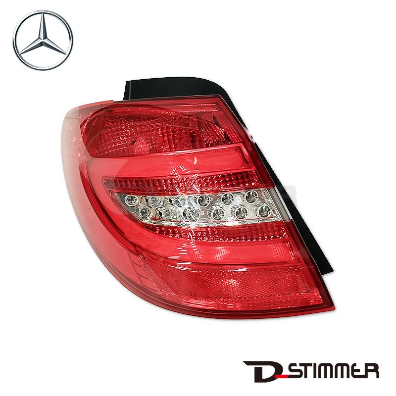 Mercedes-Benz（メルセデス・ベンツ） 純正品 テールランプ OUT LH