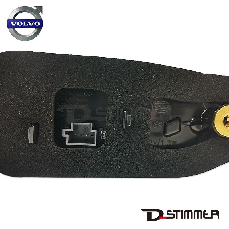 ボルボ（VOLVO） 純正品 テールランプIN 右側 V31446618 : 輸入車