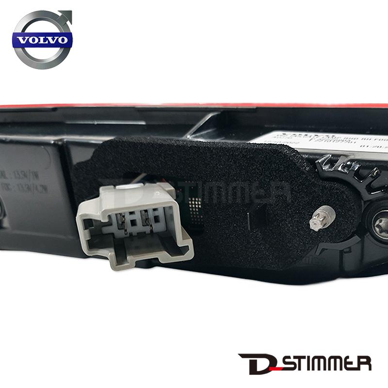 ボルボ（VOLVO） 純正品 テールランプIN 右側 V32228903 : 輸入車