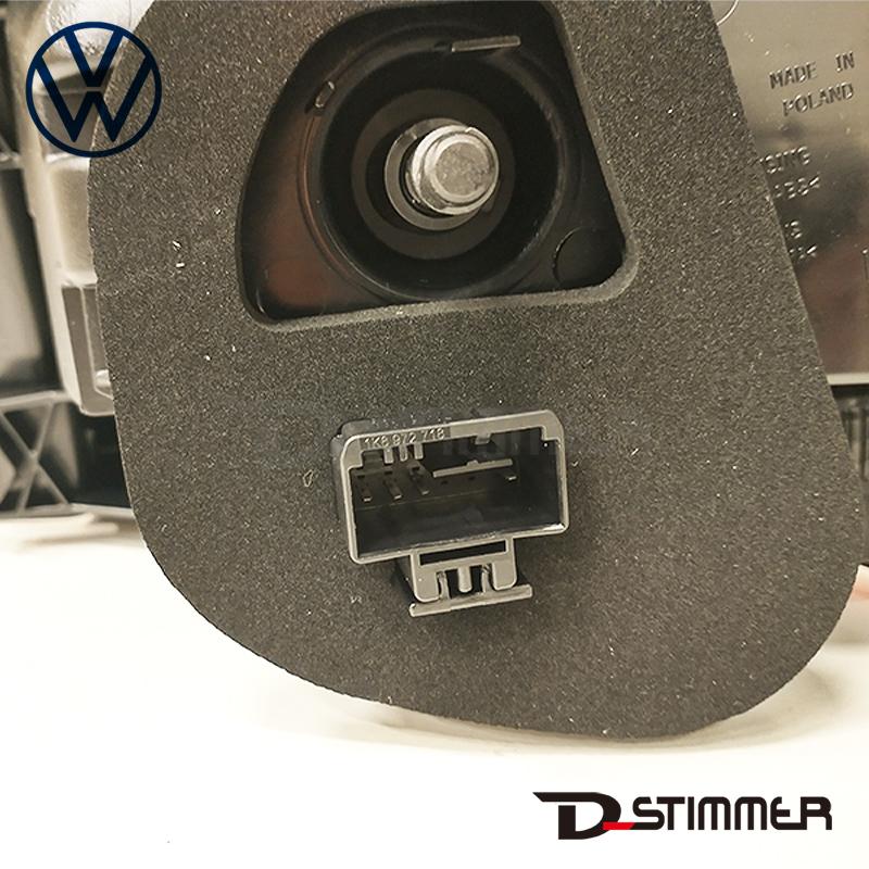 フォルクスワーゲン（Volkswagen） テールランプOUT LH 純正
