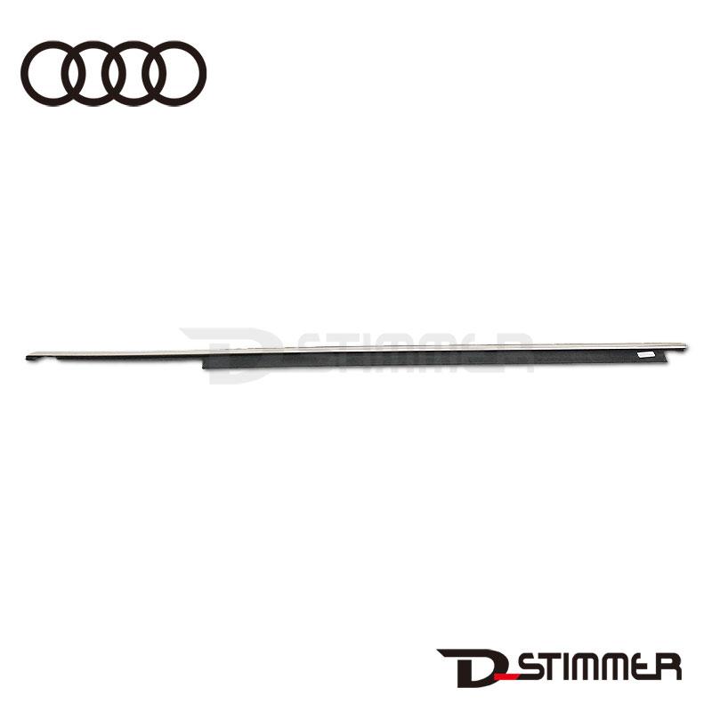 Audi（アウディ） 純正品 フロント ドアベルトモール アウター 左側