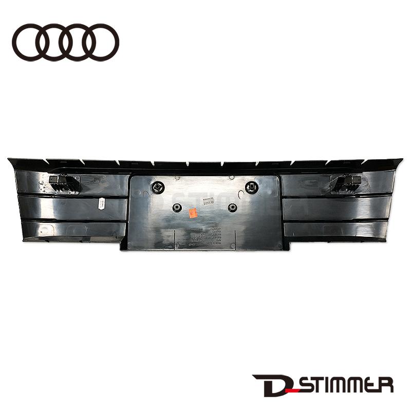 アウディー8172様  専用 Audi（アウディ） フロントライセンスベース 純正 8U0807285J1QP. OE