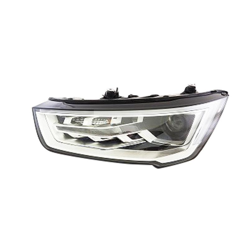 アウディ　A1 ヘッドライト左側 Audi AUDI（アウディ）ヘッドライト （左側）（純正品・新品）A1