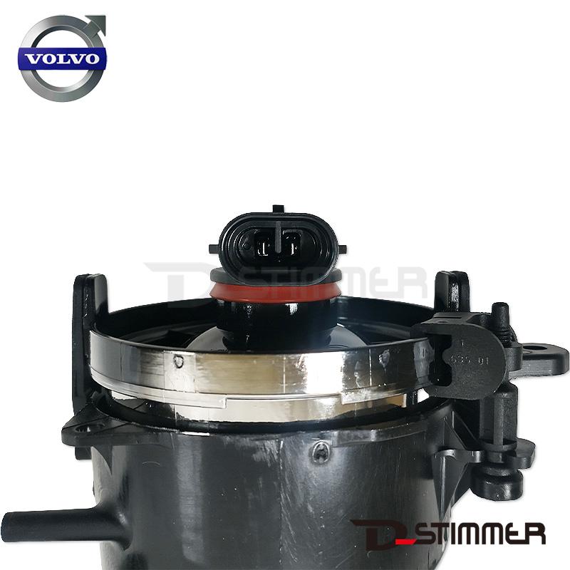 VOLVO ボルボ 純正品 フォグランプ 右側 V31213102_4