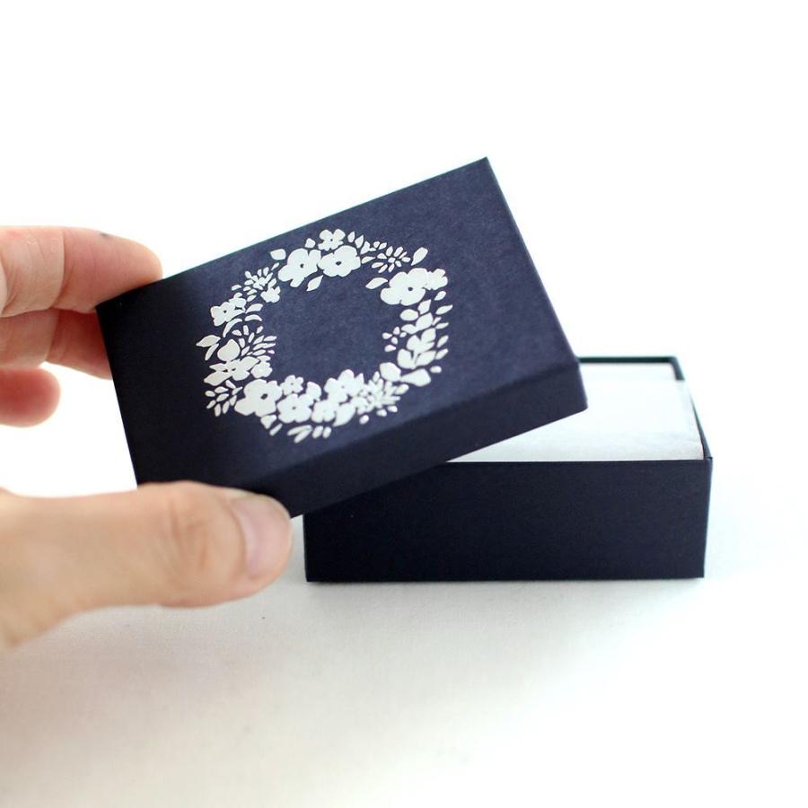 代官山 蔦屋書店オリジナル] ペンレスト 花咲く庭で : 代官山 蔦屋書店