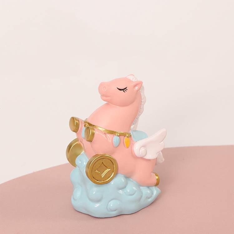 【縁起物】　考える置物 木の温もりを感じる縁起物の置物が入荷しました。 親指程度の大きさの