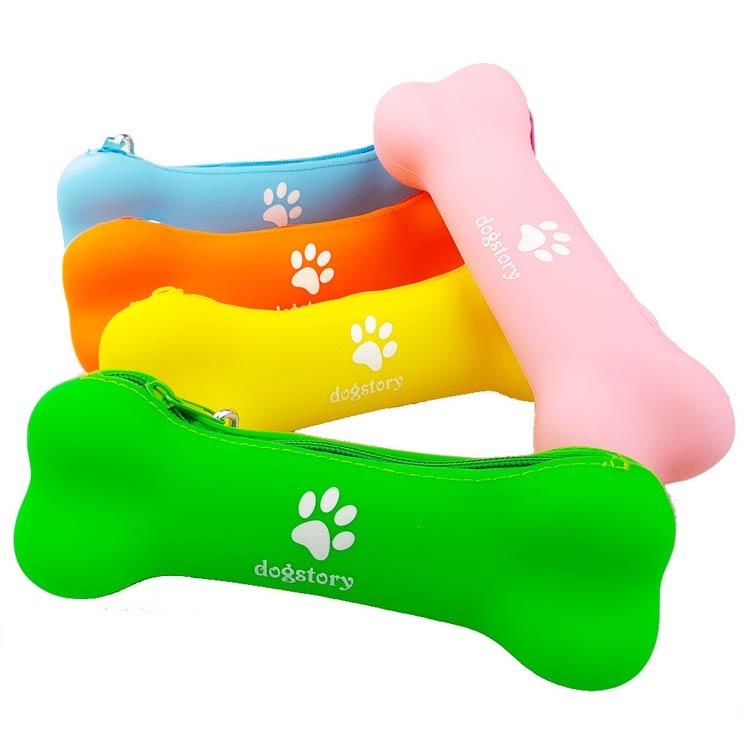 犬用おやつポーチ シリコン お出かけ用 撥水 お散歩 餌入れ おやつ入れ 犬の訓練 トレーニングポーチ 2個セット ゴミ袋 アウトドア 訓練バッグ ペ |  | 03