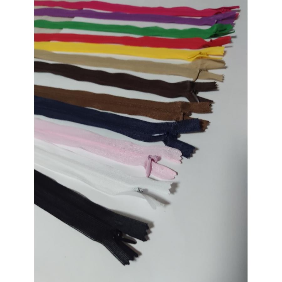 コイルファスナー  フラットニット 止め  コンシールファスナー　53cm【メール便100枚まで】　ホワイト |  | 19