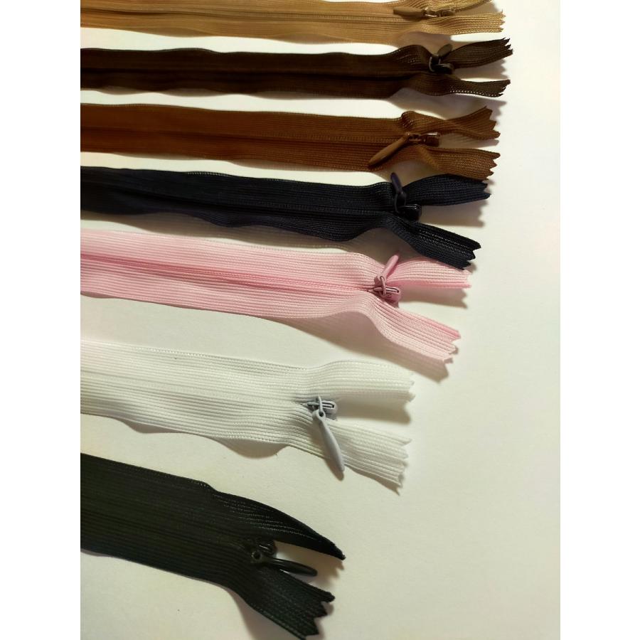 コイルファスナー  フラットニット 止め  コンシールファスナー　53cm【メール便100枚まで】　ホワイト |  | 15