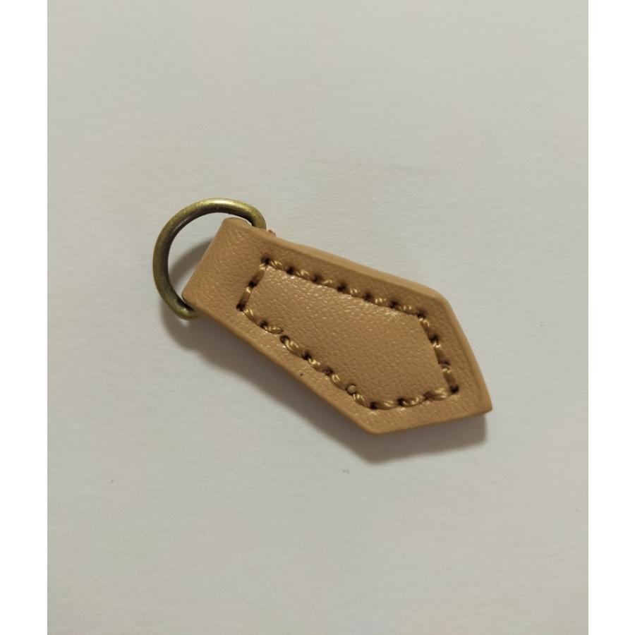 ファスナースライダー持ち手　交換パーツ 14色 　三角形　レザー 皮革 ファスナーチャーム 　手芸 手芸用品 手作り ハンドメイド 「メール便OK」 |  | 12