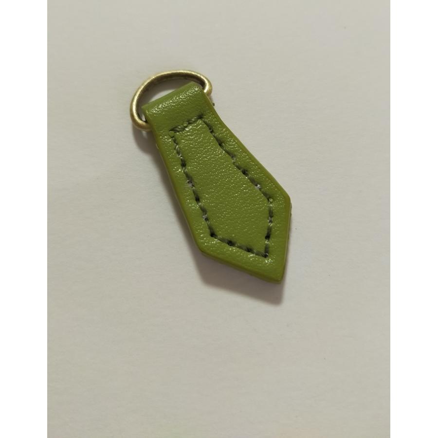 ファスナースライダー持ち手　交換パーツ 14色 　三角形　レザー 皮革 ファスナーチャーム 　手芸 手芸用品 手作り ハンドメイド 「メール便OK」 |  | 15