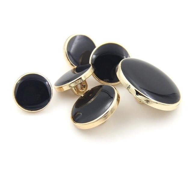 【マル機バッチ】金属製 コンチョボタン 2個セット マル機バッチ】金属製 コンチョボタン 2個セット マル機バッチ