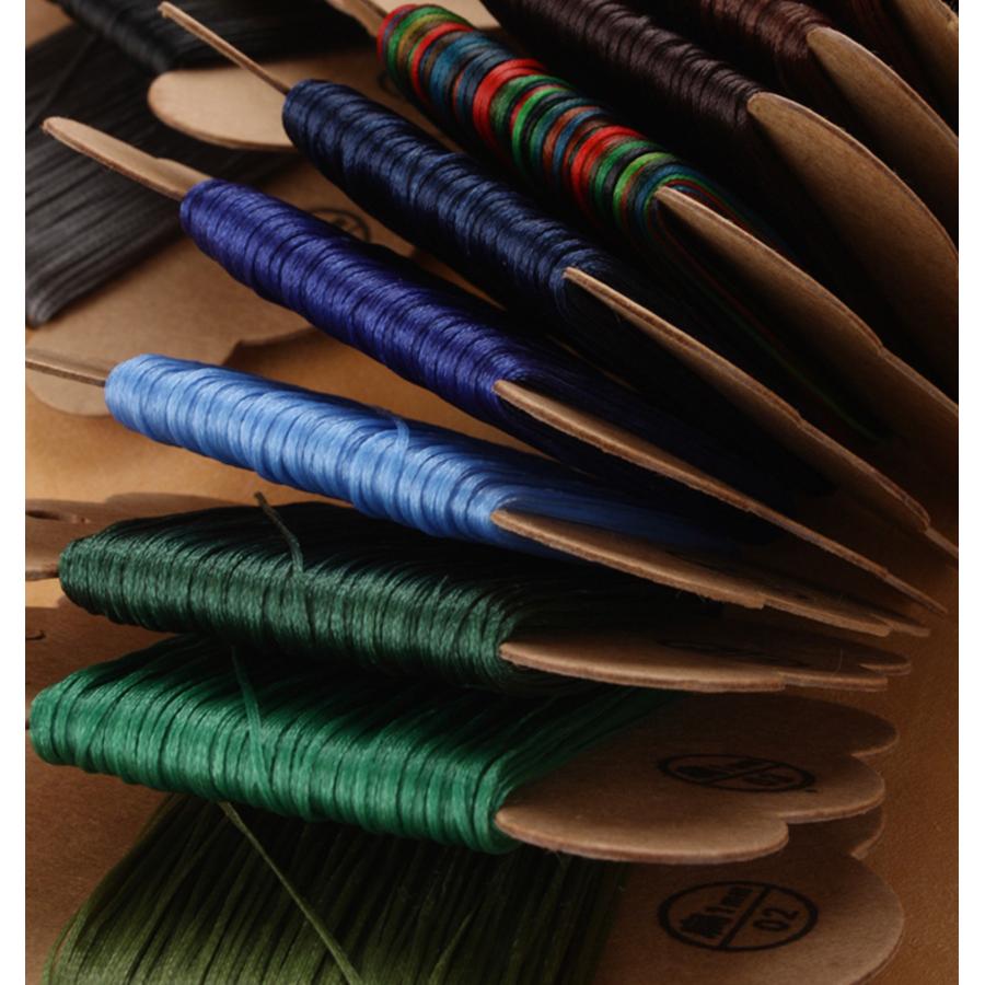 28色ろう引き糸　レザーコート手縫い　30ｍ/巻　平糸タイプ　幅1mm　 |  | 04