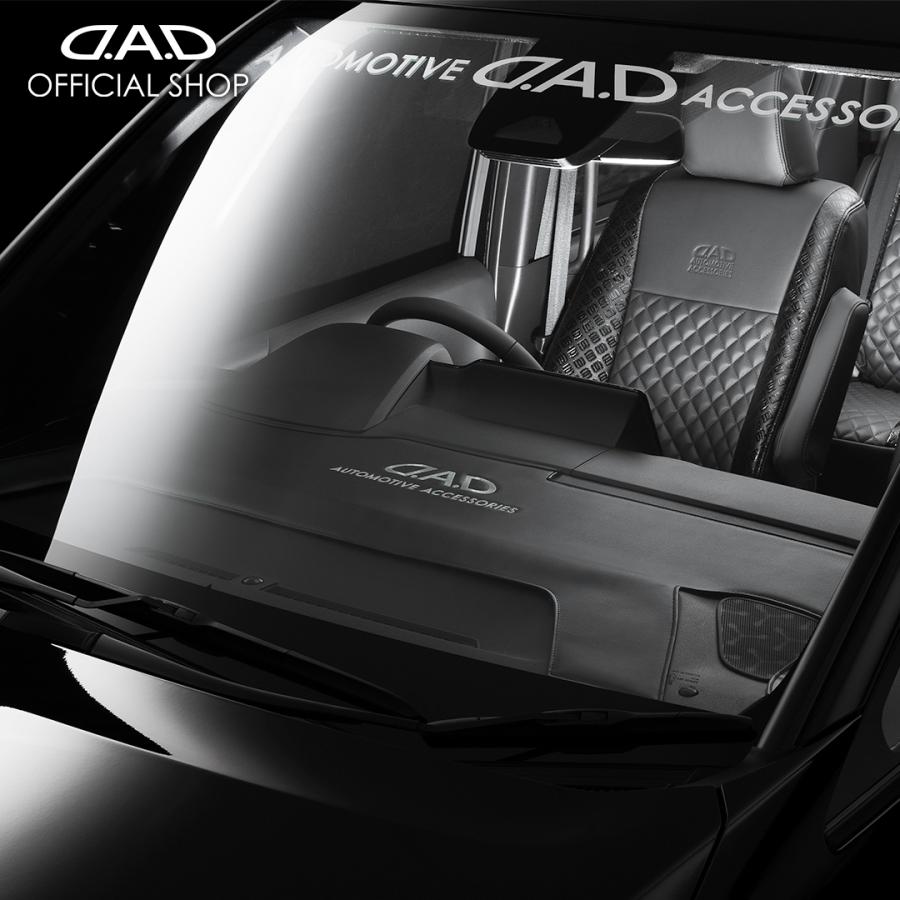 D.A.D ギャルソン　70ヴォクシー系　ダッシュマット　ほぼ新品 D.A.D 70ノア/ヴォクシー専用 デザインダッシュマット ガソリン