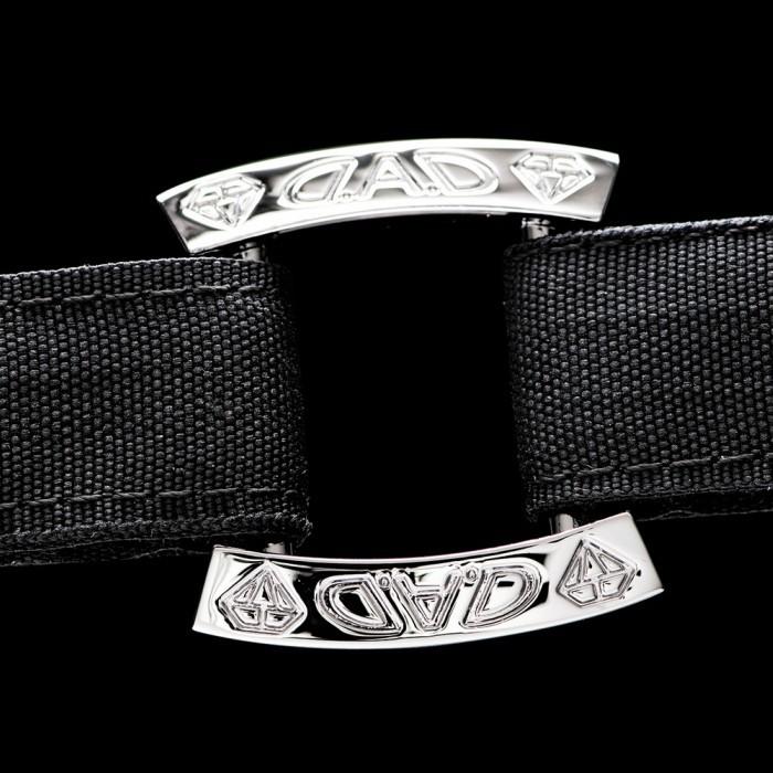 ギャルソンDAD ロイヤルネックパット　モノグラムデザイン ロイヤル ネックパッド タイプ モノグラムレザー エナメル