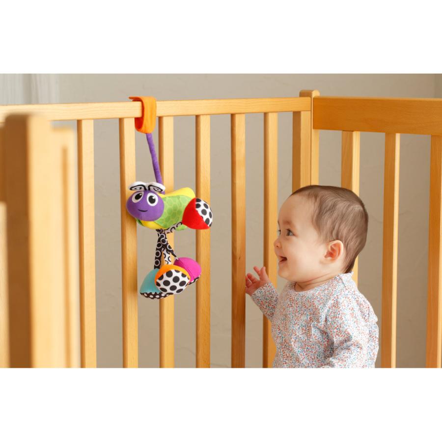 Sassy 人気商品は サッシー ぶるぶるバグ プレゼント ギフト おもちゃ 赤ちゃん ベビー 出産祝い 知育玩具 1歳 ベビーカー1 100円 6ヶ月 8ヶ月 0歳