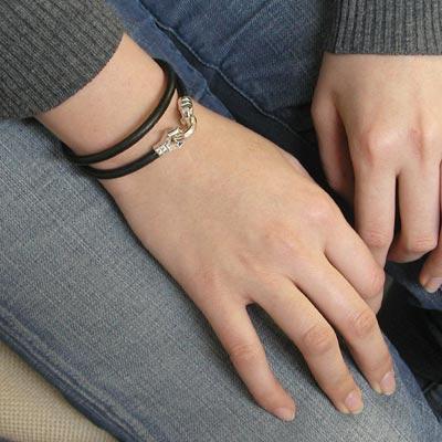 【メール便！送料無料※指定日・ 代引き不可】 レディス レザーブレスレット シンプル シルバー925 人気 プレゼント  dagdart ダグダート DB-076 |  | 01