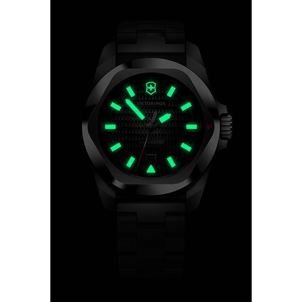 VICTORINOX（ビクトリノックス） I.N.O.X. イノックス 自動巻き スイス