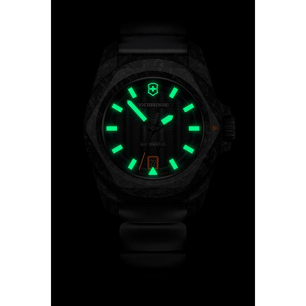 VICTORINOX（ビクトリノックス） I.N.O.X. イノックス 自動巻き スイス