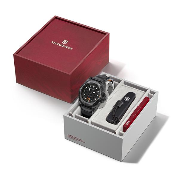 VICTORINOX（ビクトリノックス） I.N.O.X. イノックス 自動巻き スイス