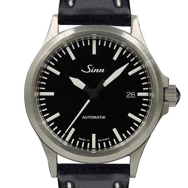 Sinn（ジン） インストゥルメント ウォッチ 556 ホワイトスティッチ