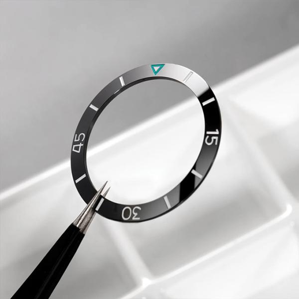 VENEZIANICO Nereide Ceramica 4521530C ヴェネチアニコ ヴェネツィアニコ ベネチアニコ メンズ 腕時計 ダイバーズウォッチ 国内正規品 送料無料 セラミック 黒の画像
