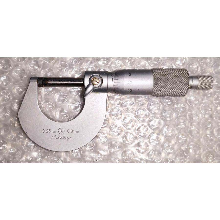 外側マイクロメーター　ミツトヨ　0.01mm　0-25ｍｍ　NO,A773 |  | 02