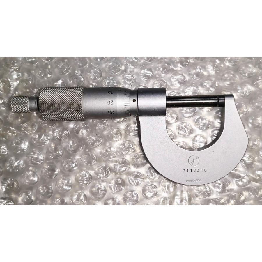 外側マイクロメーター　ミツトヨ　0.01mm　0-25ｍｍ　NO,A773 |  | 05