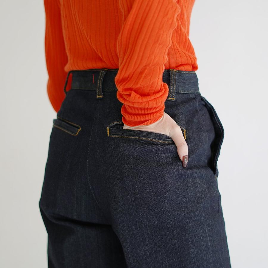 未使用✨レッドカード　Tyler　ルーズストレートデニム　ネイビー　24 未使用✨レッドカード Tyler ルーズストレートデニム ネイビー 24