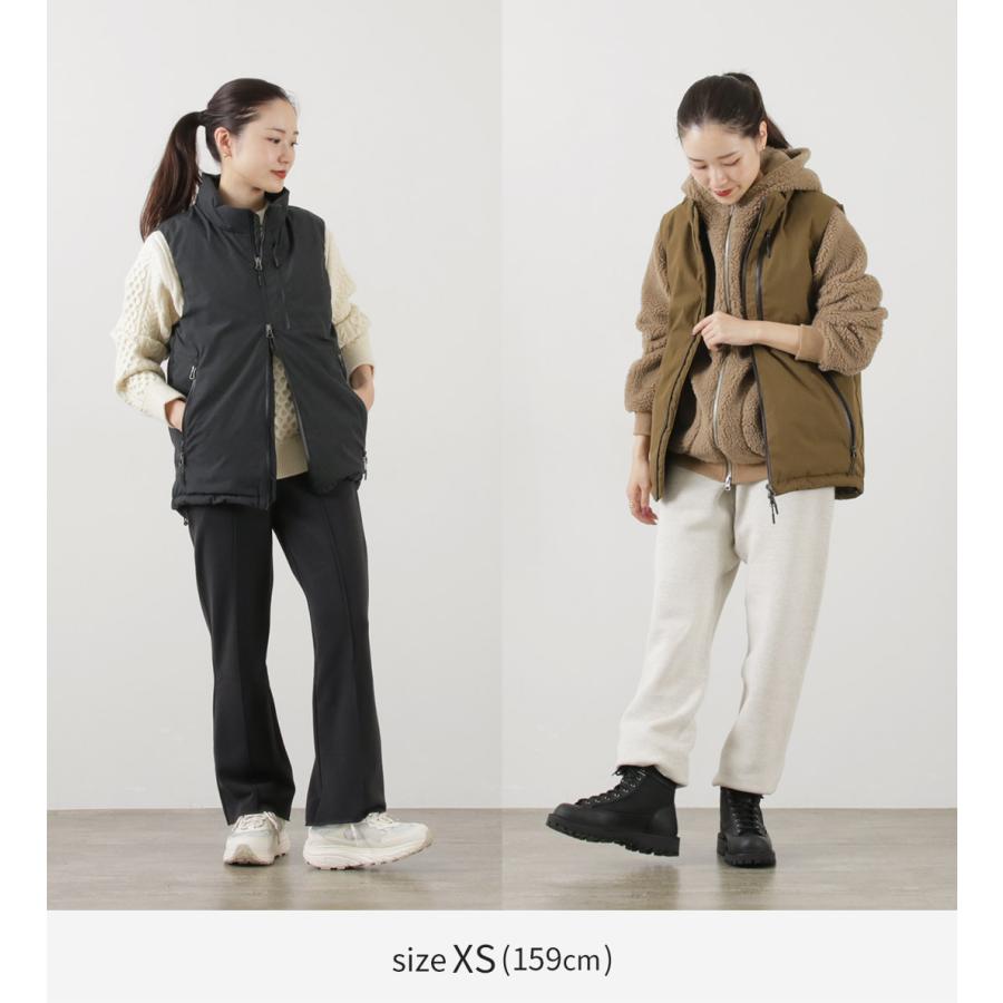 NANGA（ナンガ） 別注 HINOC ヒノック スタンドダウンベスト / 前開き